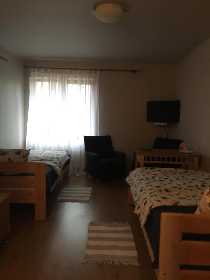 Dzirnavinas Motel Biksti Quarto foto